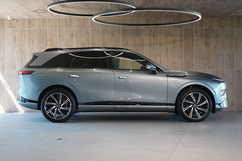 Xpeng G9 (2026) AWD Performance - 575 HP !!! - fotka 2 z 38