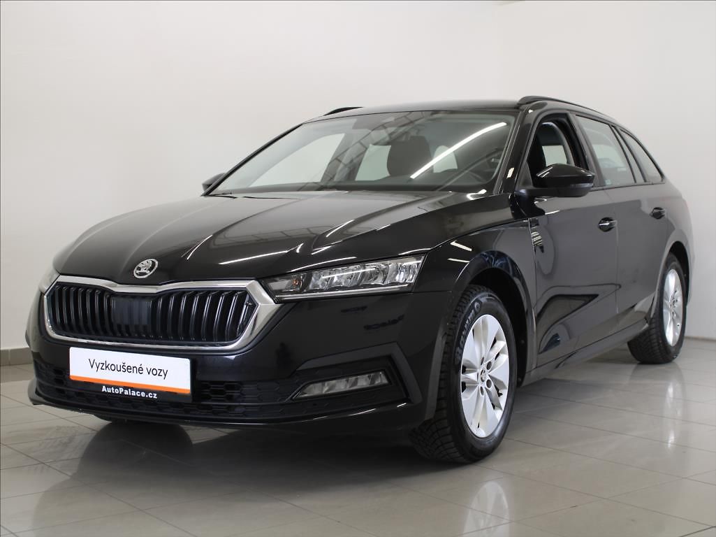 Škoda Octavia 2,0 TDi 85kW DSG Ambi. 70tkm.