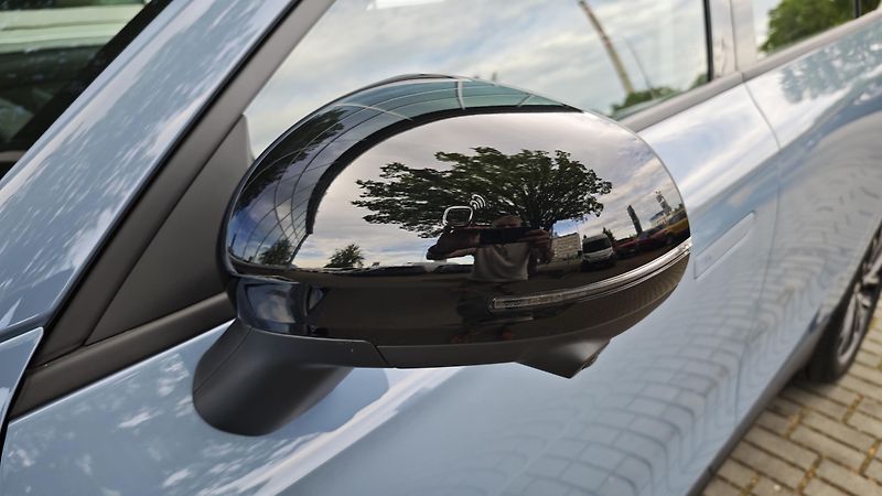 Leapmotor B10 (2026)  Design 1,5 EV hybrid  - fotka 14 z 40
