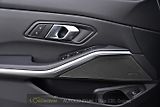 BMW Řada 3 320d xD M-SPORT PANORAMA H/K  - náhled 28