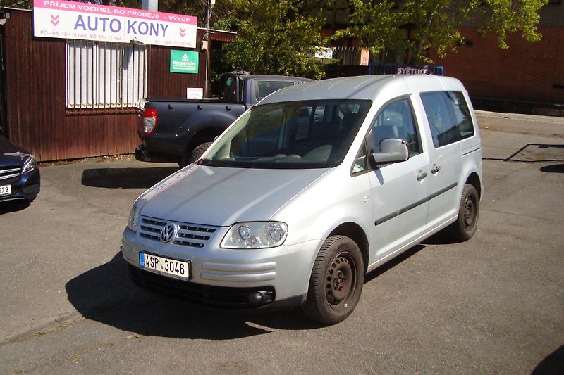 Volkswagen Caddy (2006) LIFE 1.9 TDi, STK+ME 5/2027 - fotka 3 z 52