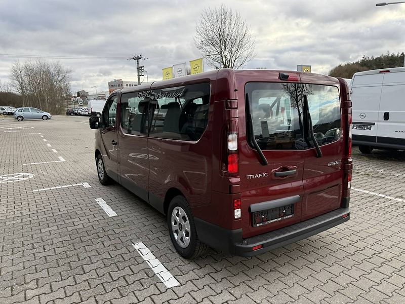 Renault Trafic Equilibre L2 Blue dCi 150 AT/P - fotka 3 z 23