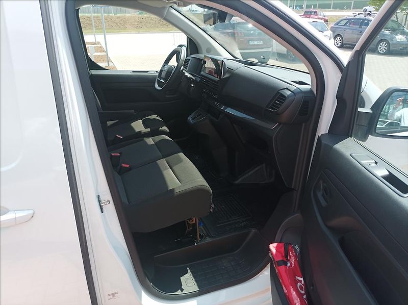 Toyota ProAce 2,0 Panel VAN L2 Comfort - fotka 8 z 17