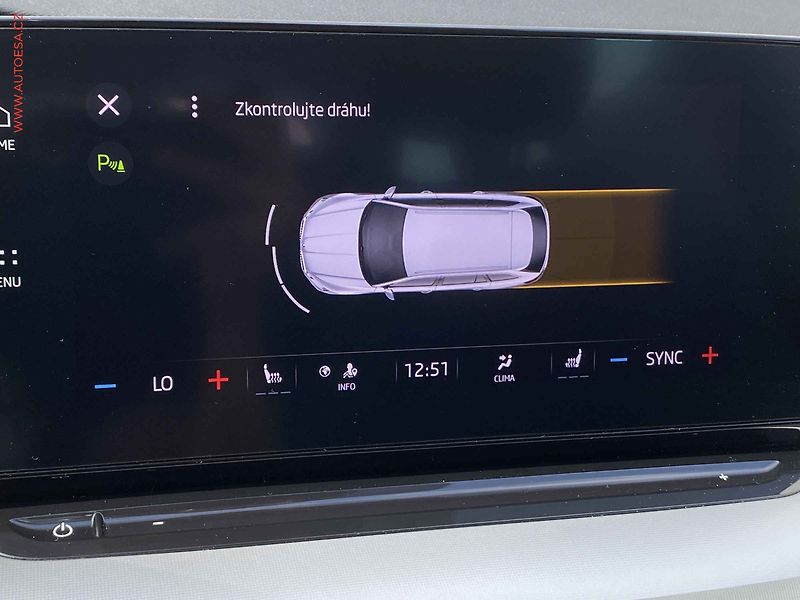 Škoda Octavia (2023) 2.0 TDi, Style, DSG, Webasto - fotka 19 z 20