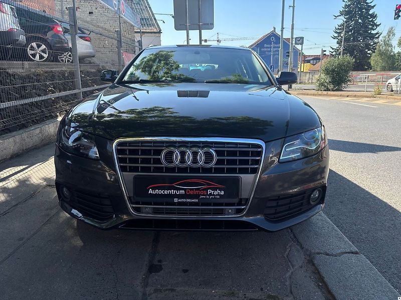 Audi A4 1.8TSi/2010/S.KNIHA-MAN6-2.MAJ - fotka 8 z 46