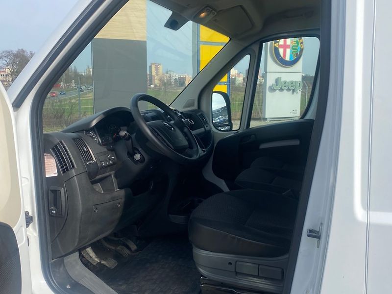 Opel Movano (2024) Van 3500 L3 H2 2,2CDTI - fotka 11 z 32