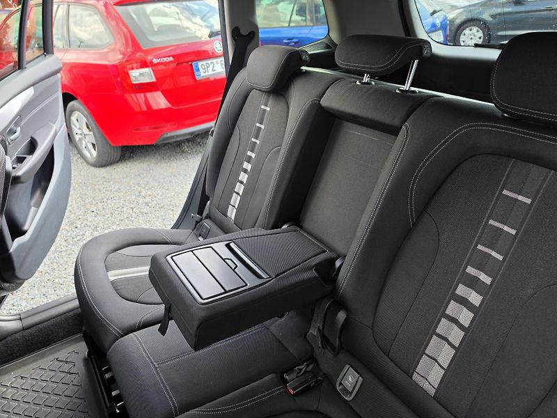 BMW Řada 2 218 Grand Tourer Automat  - fotka 11 z 19
