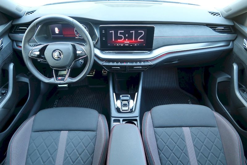 Škoda Octavia (2023) RS 2.0 TDI 147 kW DSG - fotka 5 z 27