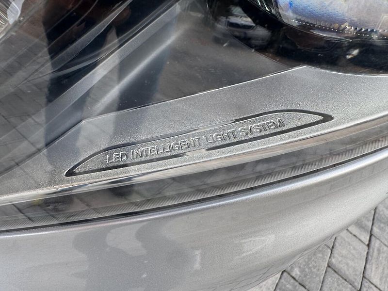 Mercedes-Benz Třídy V (2016) 2.2 V250 AMG Avantgarde - fotka 24 z 27