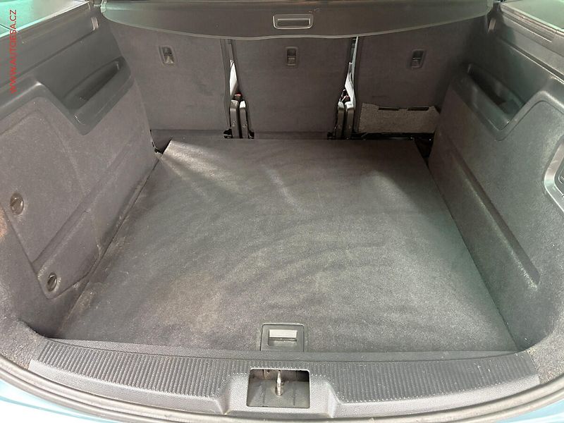 Seat Alhambra (2013) 2.0 TDI, STK4/28 - fotka 7 z 16