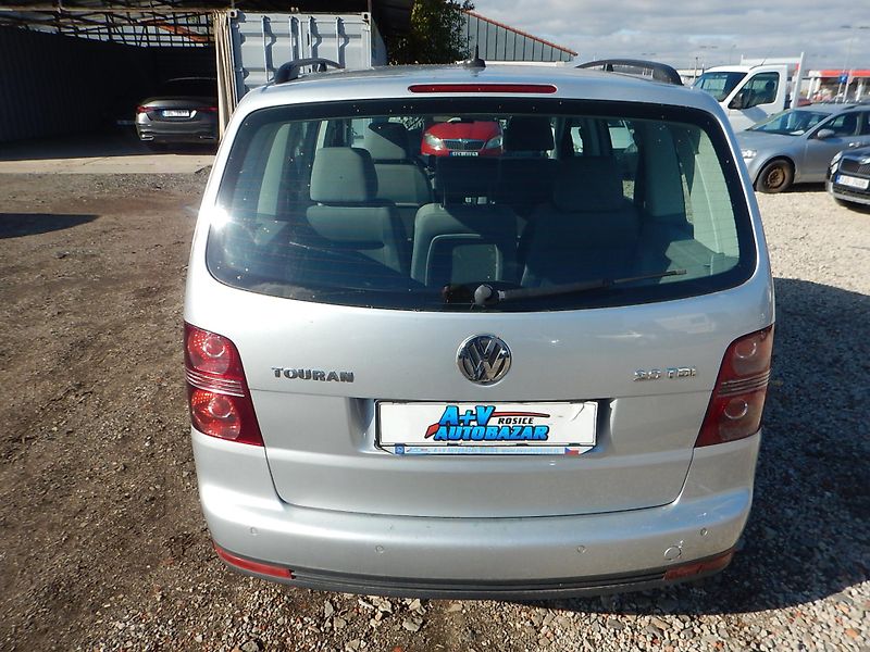 Volkswagen Touran 2.0 TDI, DIGIKLIMA - fotka 7 z 26