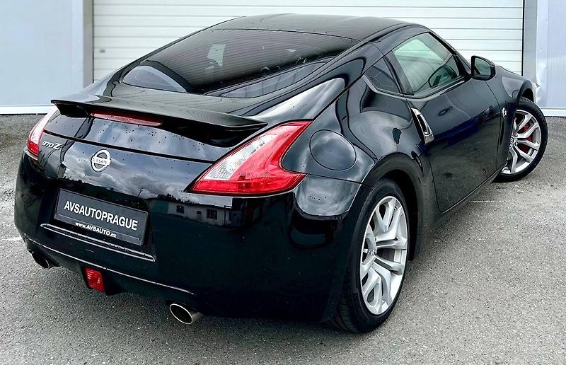 Nissan 370 Z (2018) COUPE AUTOMAT 2018 241KW  - fotka 4 z 24
