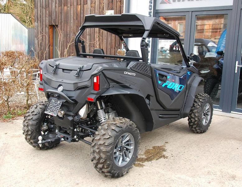 CFMOTO (2026) Gladiator Z950 Sport BLUE - fotka 12 z 25