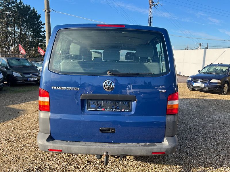 Volkswagen Caravelle 2.5TDI 96KW*8MIST* - fotka 4 z 24