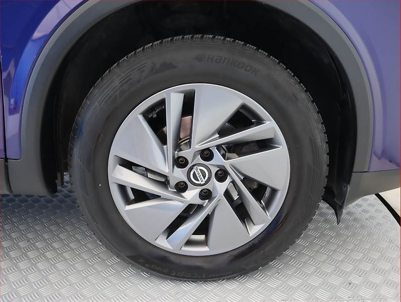 Nissan Qashqai (2022) Acenta 1.3 DIG-T - fotka 15 z 20