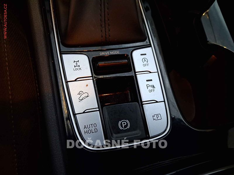 Hyundai Tucson (2023) 1.6 T-GDi 4x4, 1.maj,ČR - fotka 15 z 20
