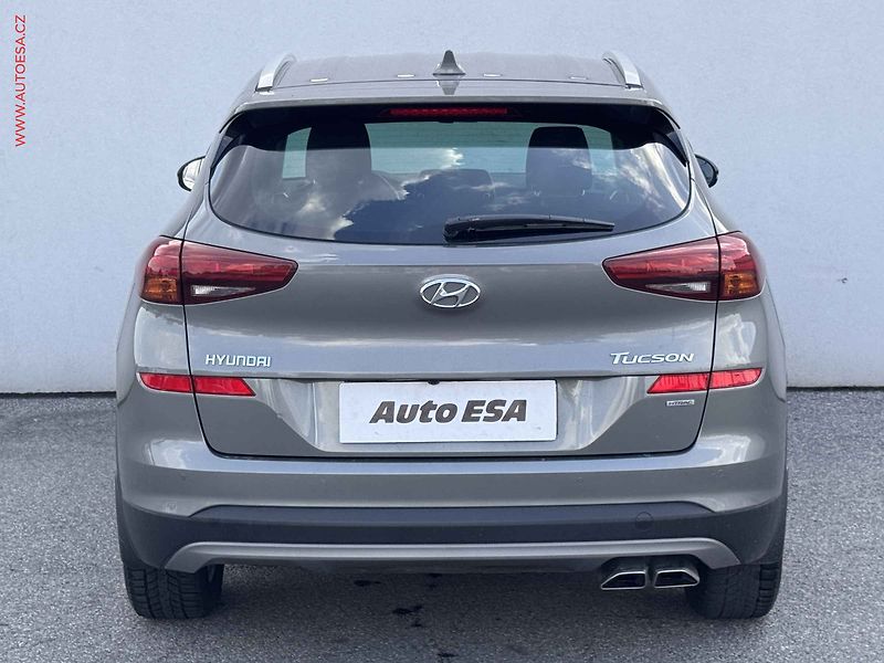Hyundai Tucson (2018) 1.6 T-GDi 4x4, 2.maj,ČR - fotka 5 z 18
