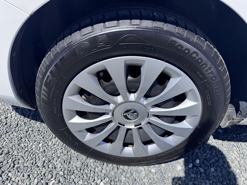 Škoda Fabia III 1.0 TSi,181 tis km,2023 - fotka 7 z 17