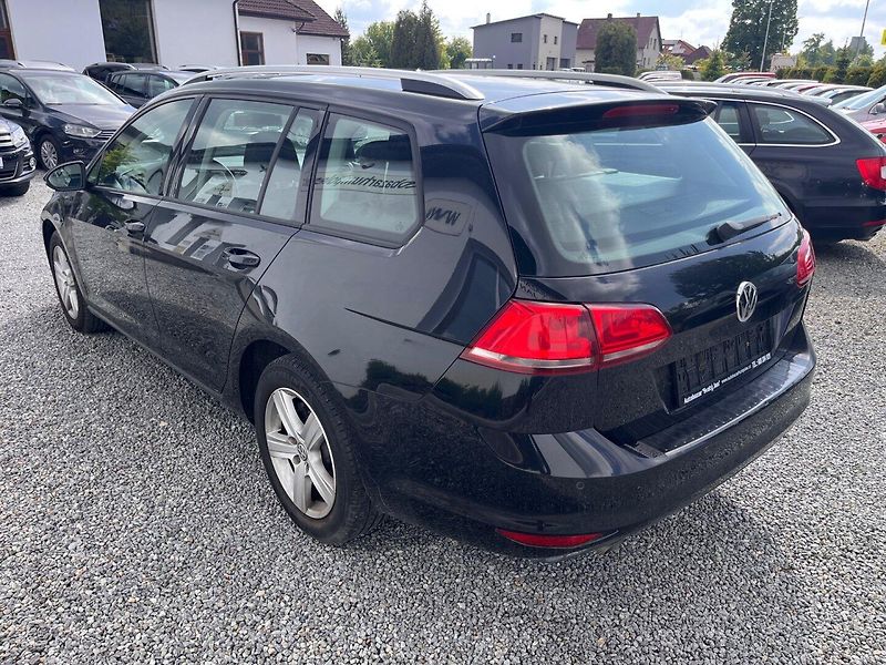 Volkswagen Golf (2014) 1.6TDI Serviska,TOP STAV - fotka 4 z 30