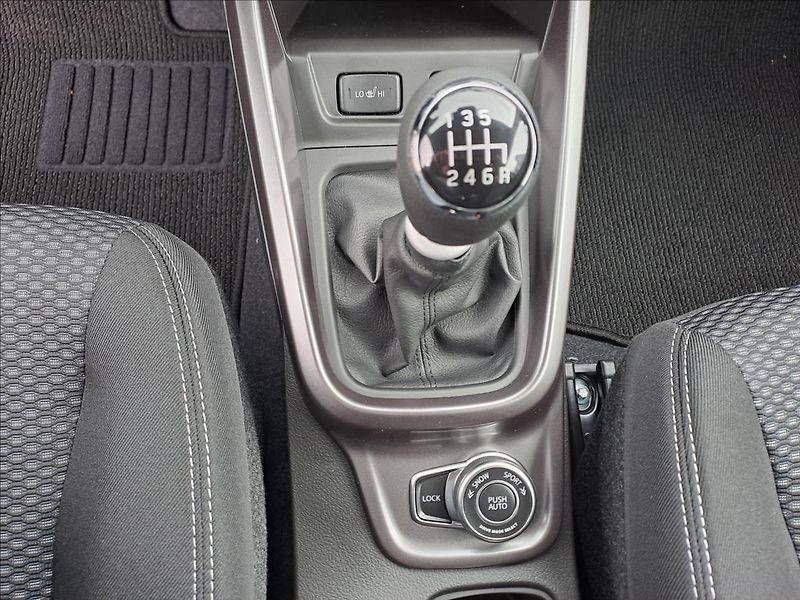 Suzuki Vitara (2026) 1,4 Premium AllGrip MY25 - fotka 9 z 19