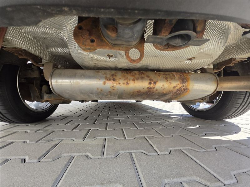Ford C-MAX 1,6 1 110KW Titanium - fotka 27 z 40