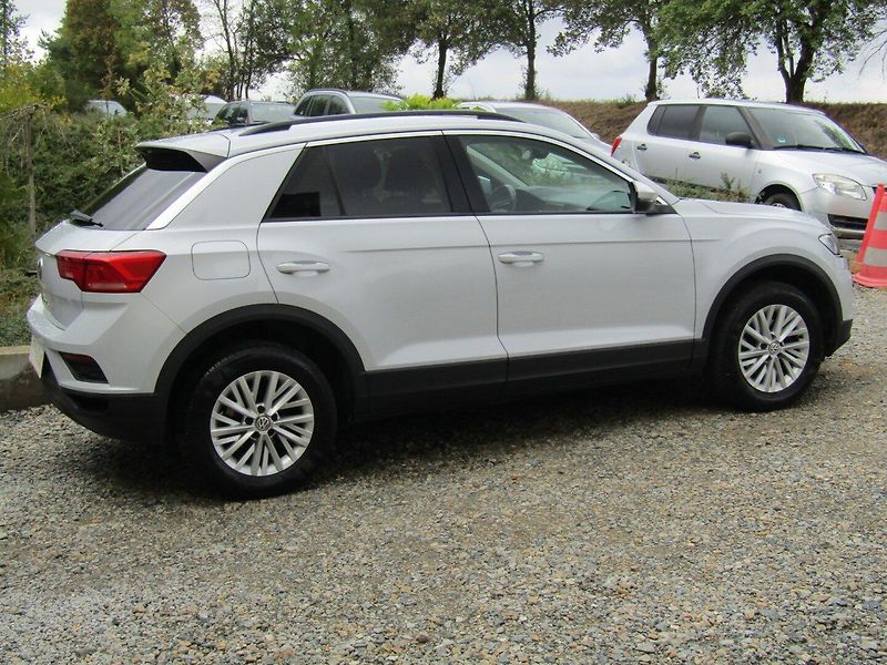 Volkswagen T-Roc (2018) 1.0 TSI 85kW  1.majitel - fotka 10 z 39