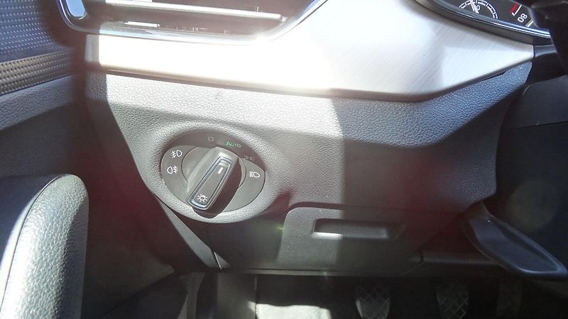 Škoda Scala 1.5TSi Style plus rezervace - fotka 8 z 11