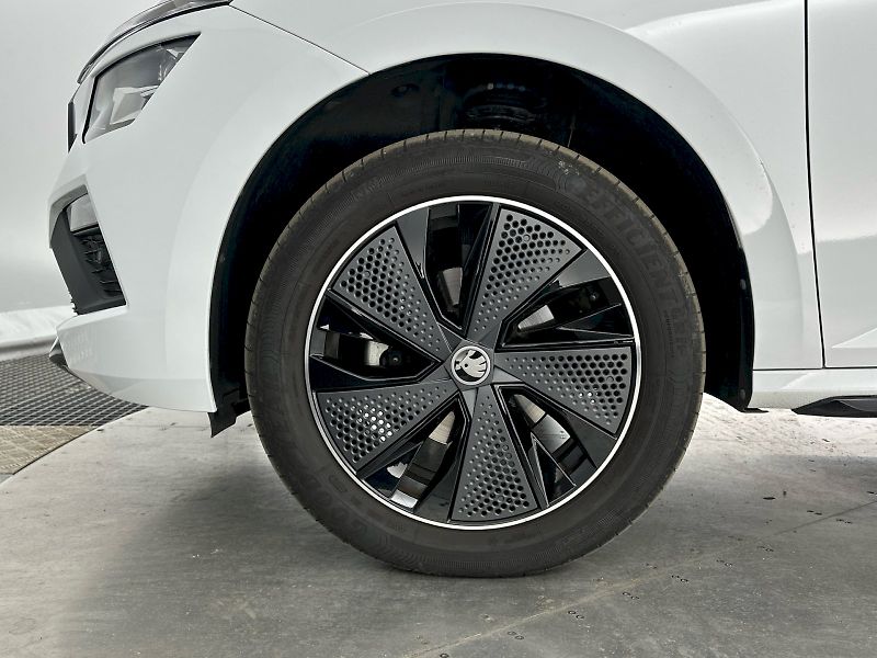 Škoda Kamiq (2025) DSG 1.0TSI 85kW Monte Carlo - fotka 32 z 32