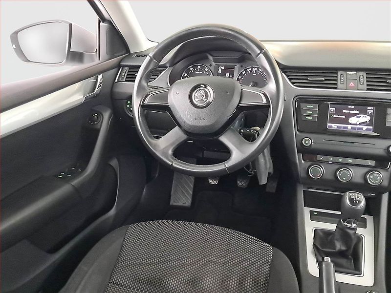 Škoda Octavia (2014) 1.2 TSI, Tempomat - fotka 7 z 18