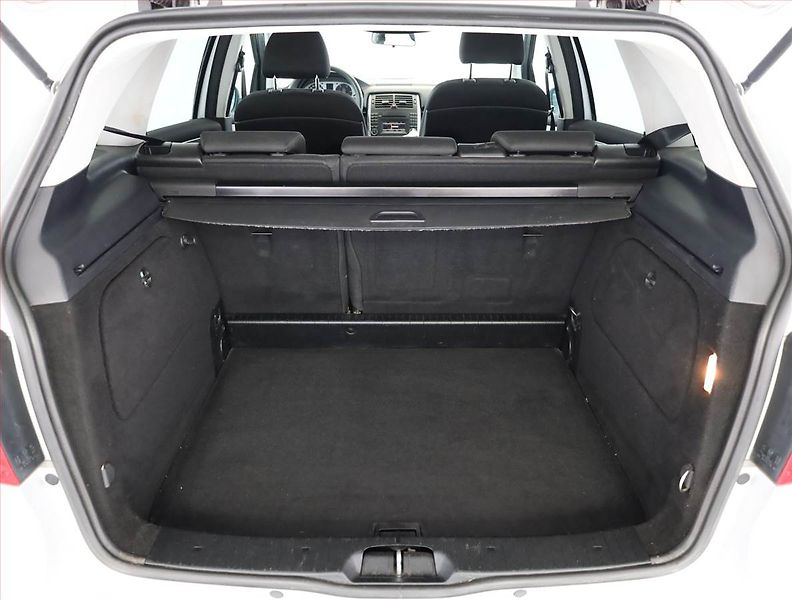 Mercedes-Benz Třídy B (2010) B 180 CDI , po STK, Tažné - fotka 16 z 16