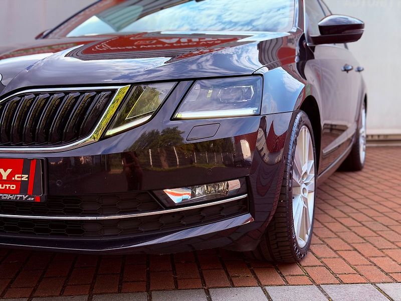 Škoda Octavia 1.4 TSi DSG Style, Serviska - fotka 3 z 32
