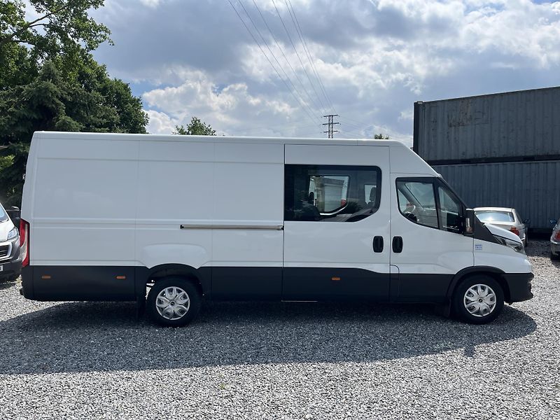 Iveco Daily (2021) 2.3D 35S16H 6MIST ČR MAXI  - fotka 6 z 17