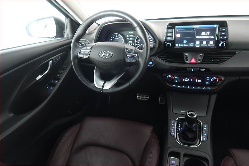 Hyundai i30 (2019) Style 1.4 T-GDI, Automat - fotka 7 z 20