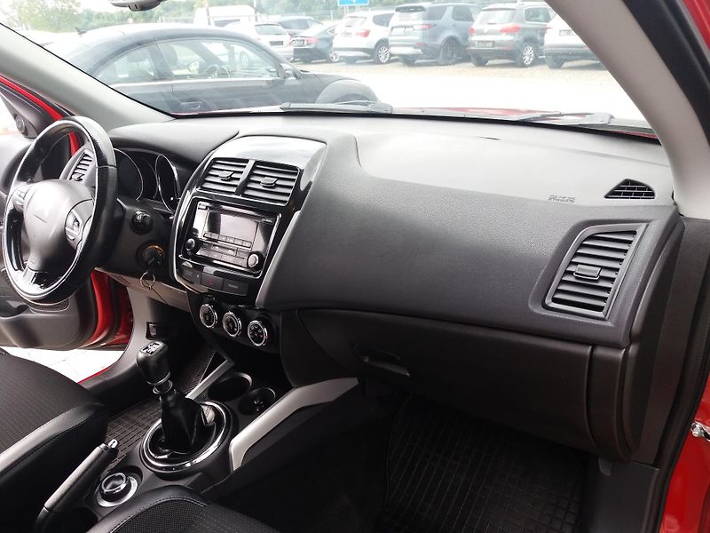 Citroën C4 Aircross 1.6HDi,4X4,1.MAJITEL-ČR - fotka 15 z 24
