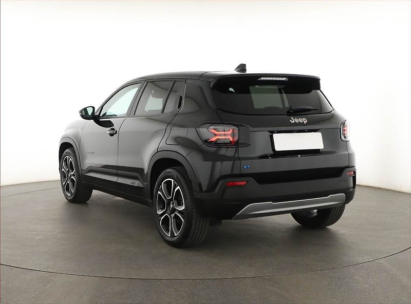 Jeep Avenger (2023) 54 kWh, SoH 94% - fotka 4 z 20