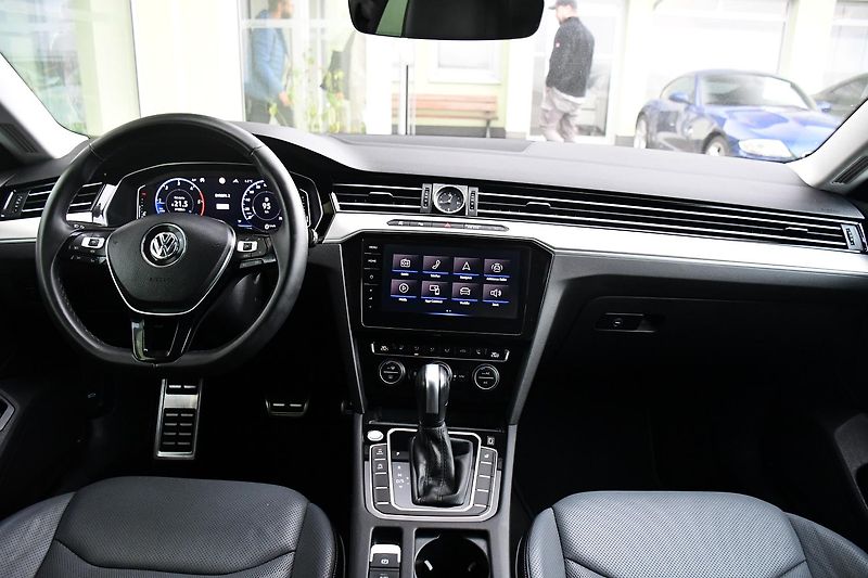 Volkswagen Arteon 2,0 BiTDI 4MOTION DSG ELEGANCE - fotka 5 z 40