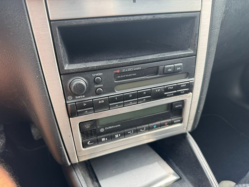 Volkswagen Golf (2003) 1,9 TDI 96 KW STK BRZDY - fotka 29 z 43