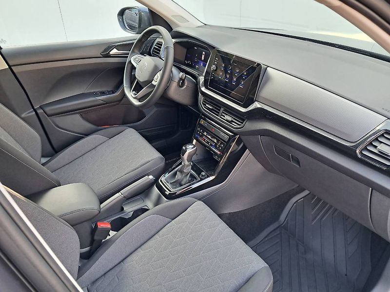 Volkswagen Ostatní (2025) T-Cross People 1.0 TSI / 85 kW - fotka 20 z 27