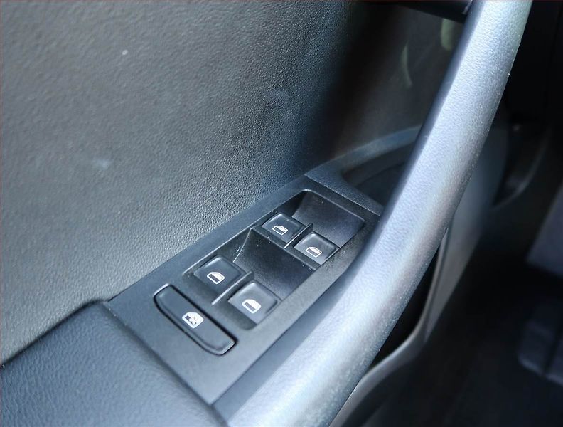 Škoda Octavia (2015) 2.0 TDI, 4X4, Automat, Kůže - fotka 20 z 26