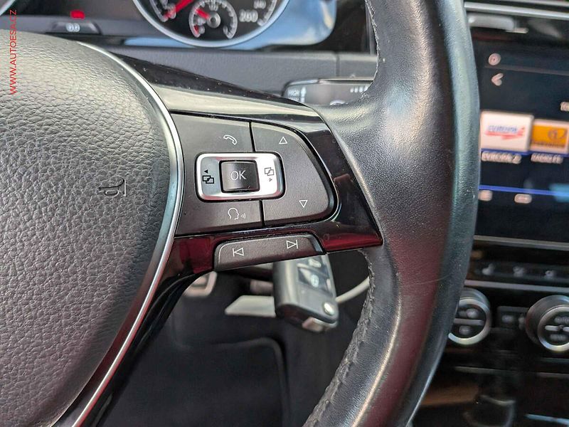 Volkswagen Golf (2018) 2.0 TDi, 1.maj, Join, navi - fotka 14 z 16
