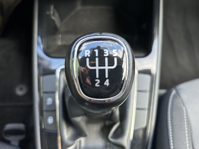 Škoda Fabia (2022) 1.0 MPi 59 KW pravidelný servi - fotka 20 z 30
