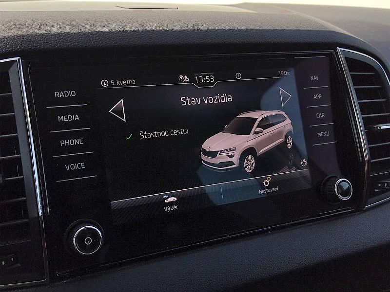 Škoda Karoq (2020) Style Dynamic 2,0 Tdi 110 Kw - fotka 10 z 34