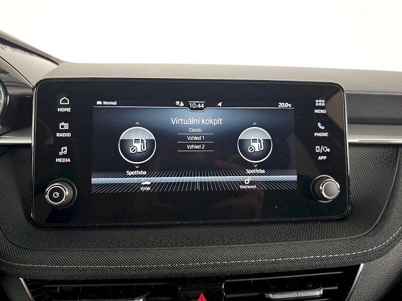 Škoda Fabia (2025) 1.0TSI 70kW 130 let PREMIUM - fotka 14 z 36