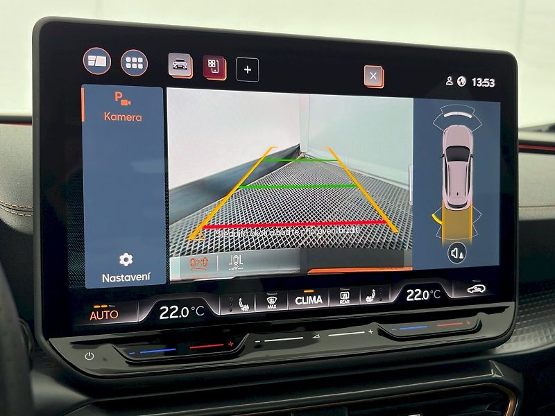 Cupra Formentor (2025) 2.0 TSI 150kW 4x4 DSG - fotka 12 z 34