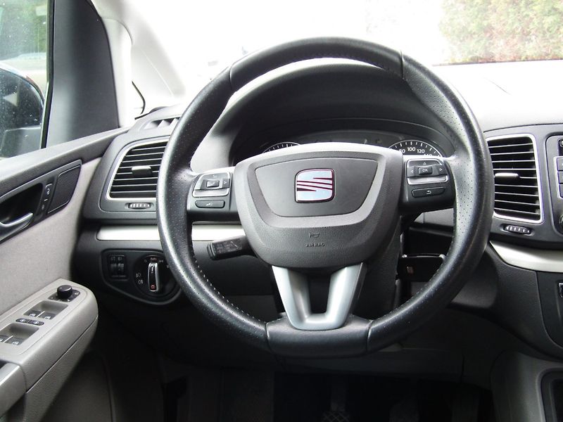 Seat Alhambra (2014) 2.0 TDI 103kW 4KIDS - fotka 16 z 44