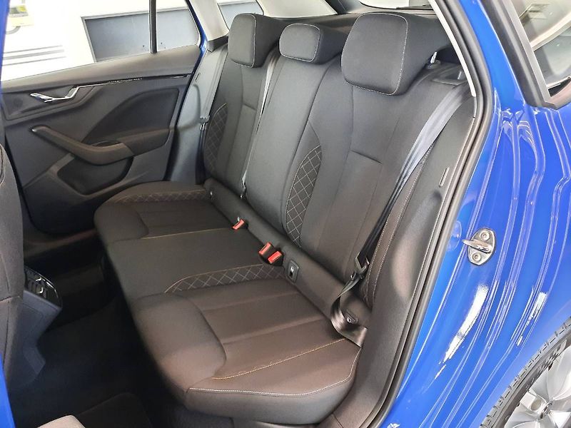 Škoda Kamiq (2021) Ambition 1.0 TSI (70kW/95k) - fotka 9 z 25