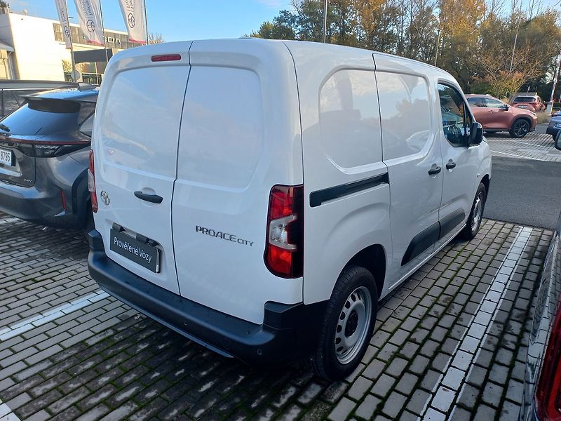 Toyota ProAce City SWB Active Mutimedia  1.5 - fotka 3 z 16