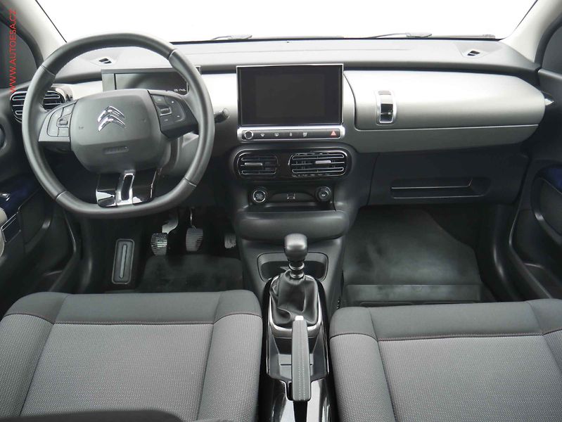 Citroën C4 Cactus (2019) 1.2 PT, 1.maj,ČR, AC, temp - fotka 8 z 19