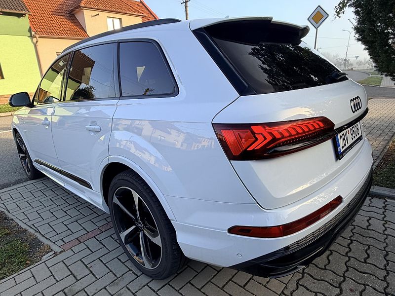 Audi Q7 QUATTRO S-LINE MATRIX NEZ. TOP - fotka 3 z 64