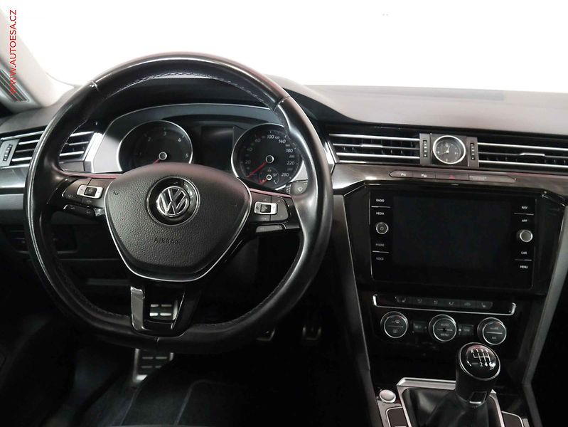 Volkswagen Arteon (2019) 2.0TDi, Elegance, LED - fotka 11 z 20